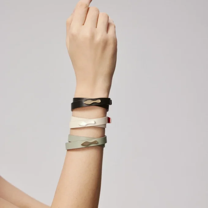 Bettina – Armband – Glattes Kalbsleder – Schwarz Bettina – Armband – Glattes Kalbsleder – Schwarz