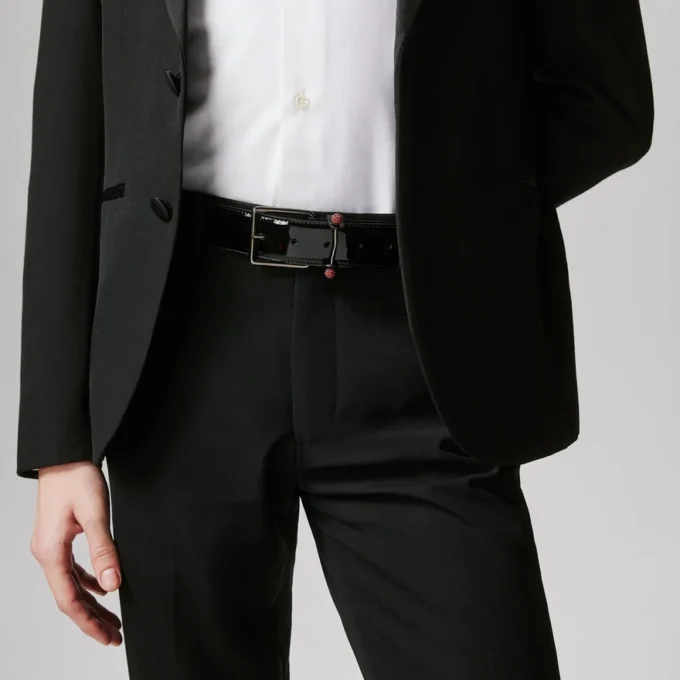 Chambeliss – Gürtel – Lackkalbsleder und Strass – Schwarz Chambeliss – Gürtel – Lackkalbsleder und Strass – Schwarz
