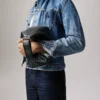 Funky – Beutel – Kalbsleder und Spikes – Schwarz Funky – Beutel – Kalbsleder und Spikes – Schwarz
