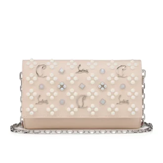 Paloma – Geldbörse an Kette – genarbtes Kalbsleder und Spikes Loubinthesky – Leche