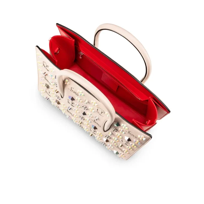 Paloma Medium – Tasche mit Henkel – genarbtes Kalbsleder und Loubinthesky-Spikes – Leche Paloma Medium – Tasche mit Henkel – genarbtes Kalbsleder und Loubinthesky-Spikes – Leche