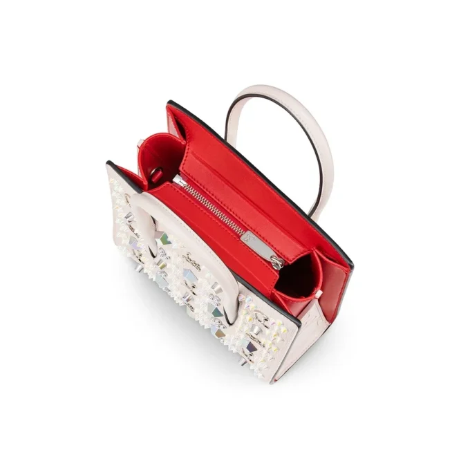 Paloma Mini – Handtasche mit Tragegriff – genarbtes Kalbsleder und Loubinthesky-Spikes – Leche Paloma Mini – Handtasche mit Tragegriff – genarbtes Kalbsleder und Loubinthesky-Spikes – Leche