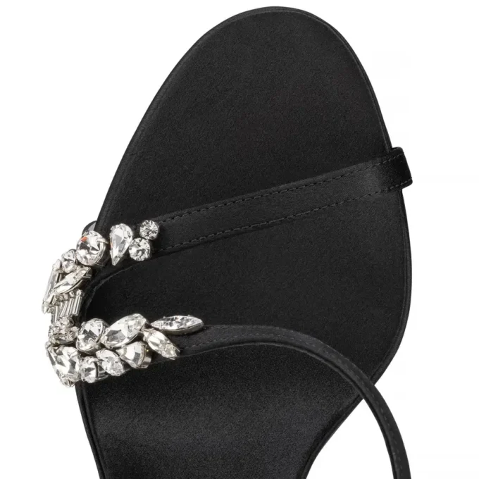Rosalie Red Carpet – 100-mm-Pumps – Krepp-Satin – Schwarz – Damen Rosalie Red Carpet – 100-mm-Pumps – Krepp-Satin – Schwarz – Damen