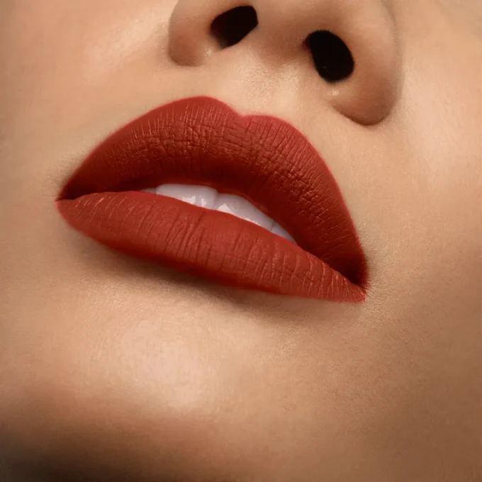 Rouge Louboutin Velvet Matte – Matt-Lippenstift – Burning Babe 415M Rouge Louboutin Velvet Matte – Matt-Lippenstift – Burning Babe 415M