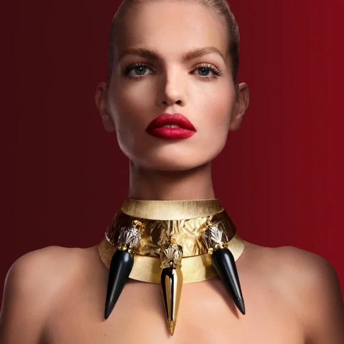 Rouge Louboutin Velvet Matte – Matt-Lippenstift – Bare Rococotte 013M Rouge Louboutin Velvet Matte – Matt-Lippenstift – Bare Rococotte 013M