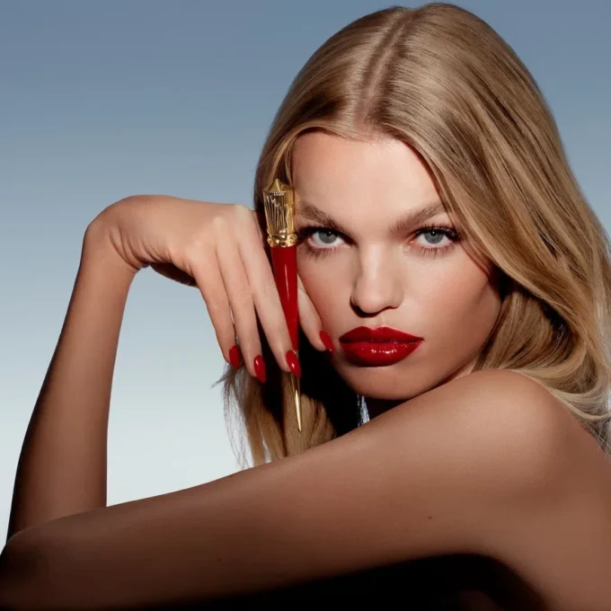 Rouge Stiletto Vinyl Gloss Copper Fever 352V Copper Fever – Christian Louboutin Beauty Vereinigte Staaten