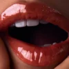 Rouge Stiletto Vinyl Gloss Torrid Peach 530V Torrid Peach – Christian Louboutin Beauty Vereinigte Staaten