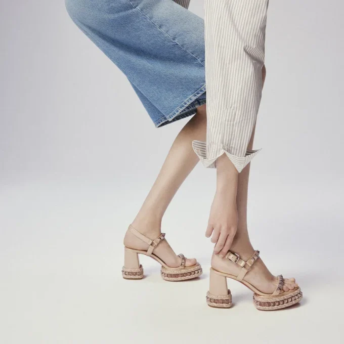 Superaclou – 85-mm-Riemchensandalen – Perlglanz-Nappaleder – Leche – Damen Superaclou – 85-mm-Riemchensandalen – Perlglanz-Nappaleder – Leche – Damen